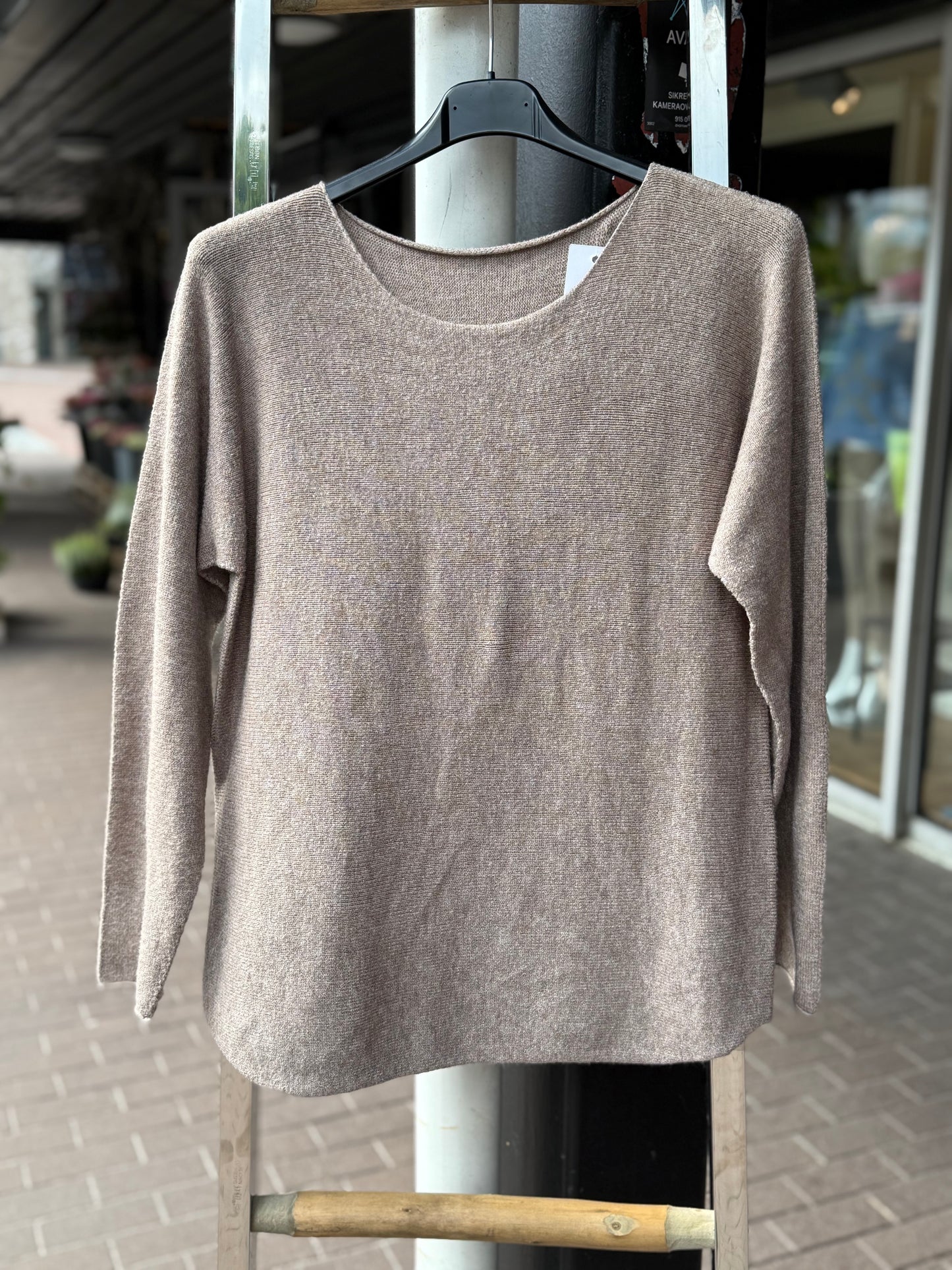 Viscose strikk- Sara
