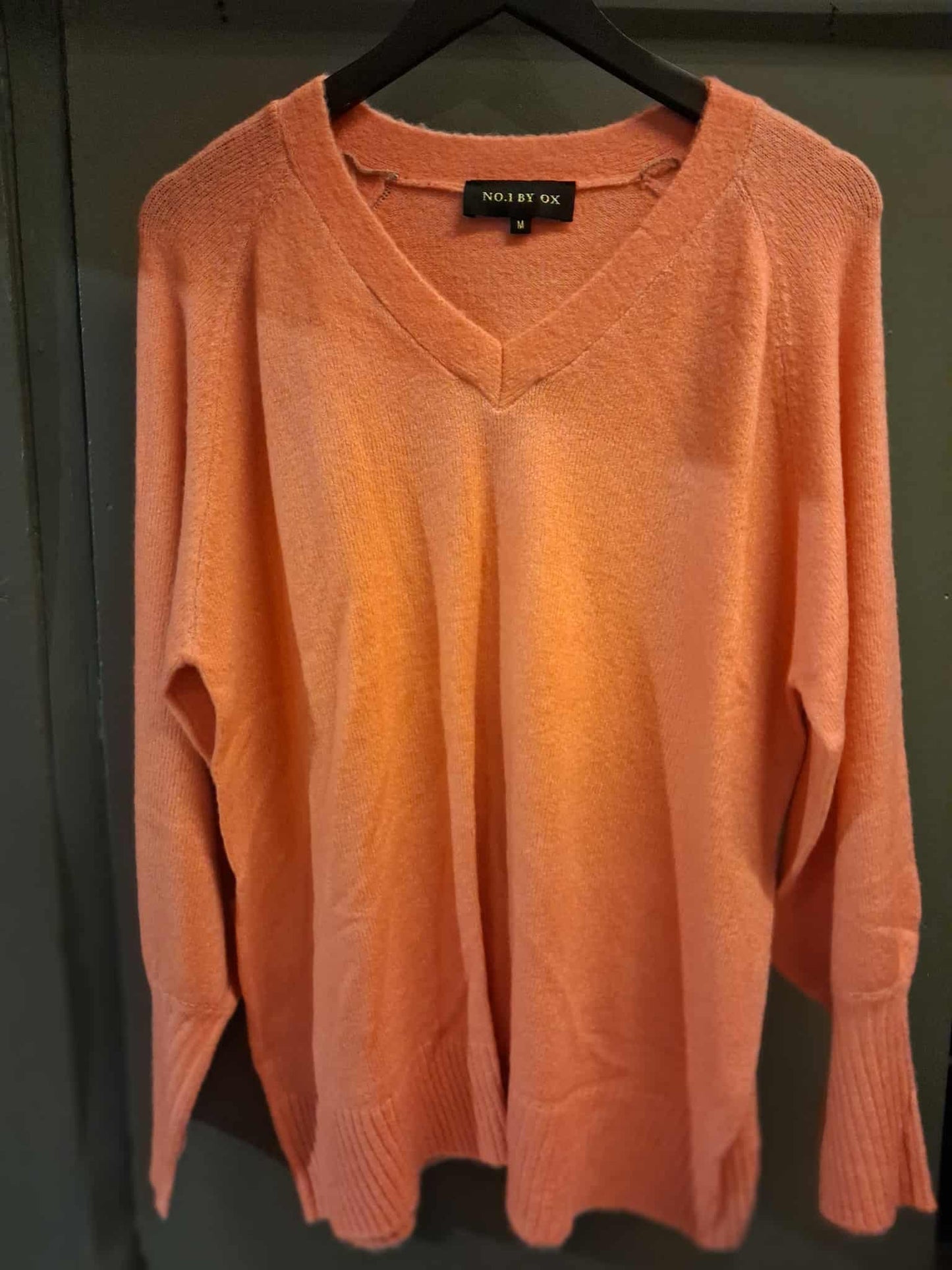 Luna Genser med V-Hals