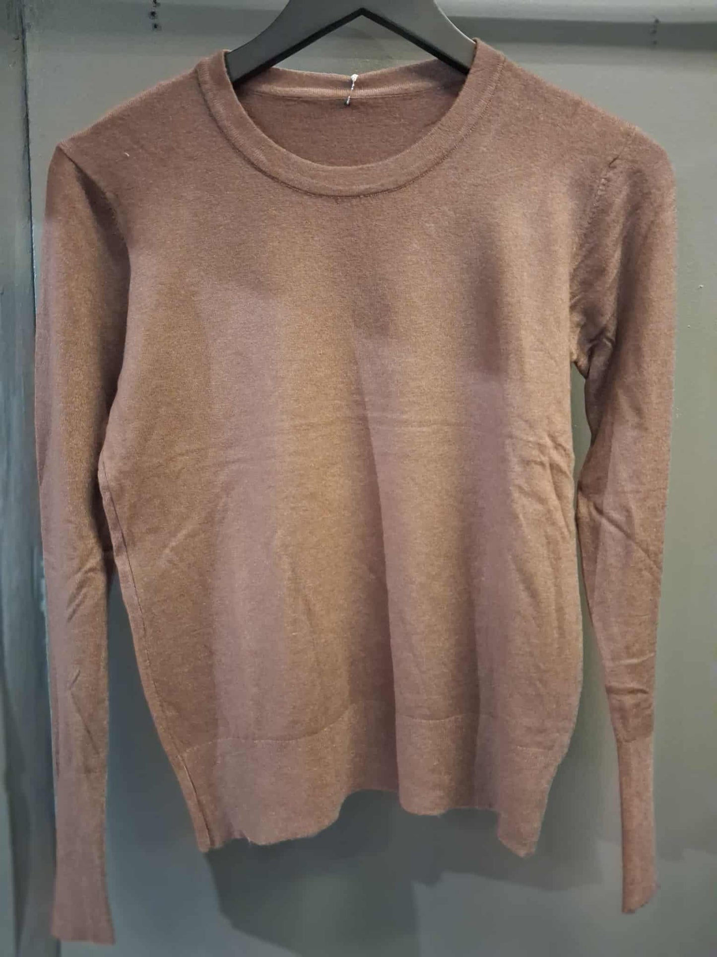 New Collection Italia genser i7 ulike farger