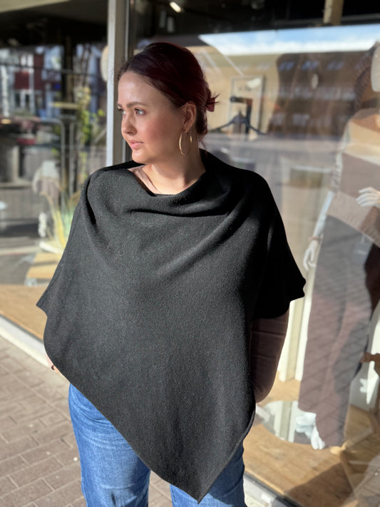 Poncho svart