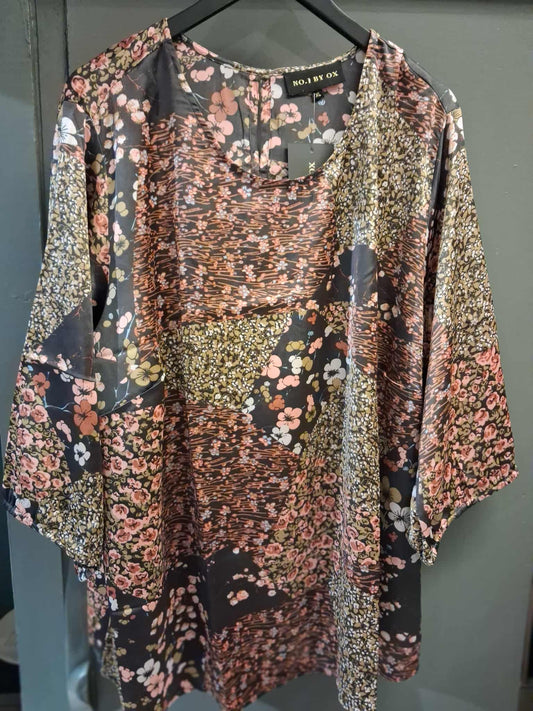 No.1 by Ox Flower Blouse